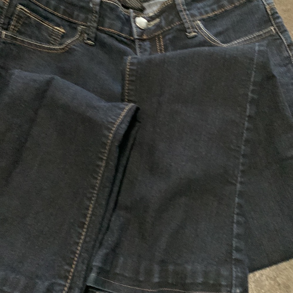 Jeans - Picture 3 of 3